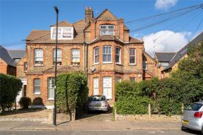 49d, Killieser Avenue, London SW2 4NX