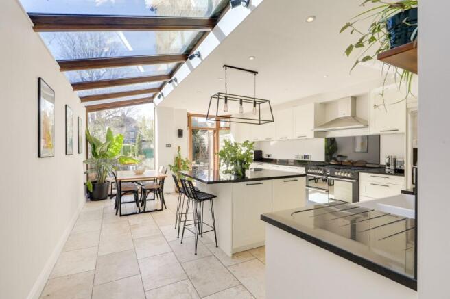 Kitchen / Dining Room