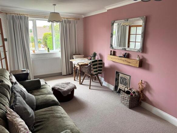 Sitting Room.jpg