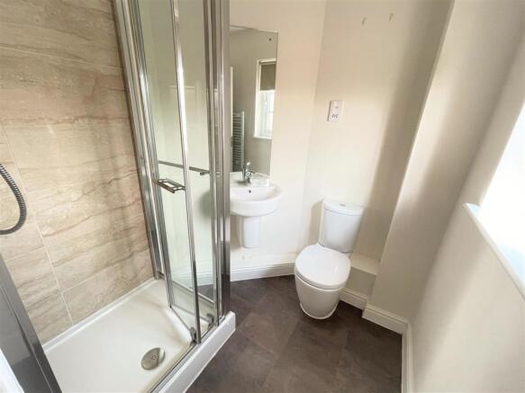 ENSUITE SHOWER ROOM