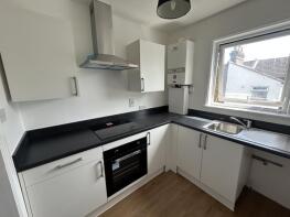 2 Upper Flat, Wesley Road, Southend-on-sea SS1 2HE