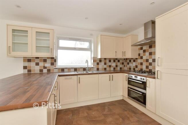 Kitchen/ Living Room