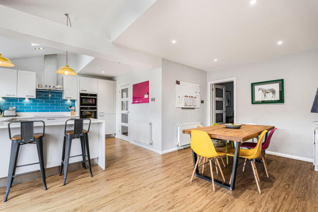 Kitchen/Dining Room