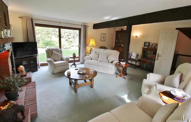 Sitting Room 3.JPG