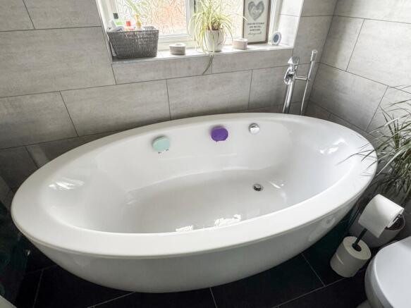 Feature Bath