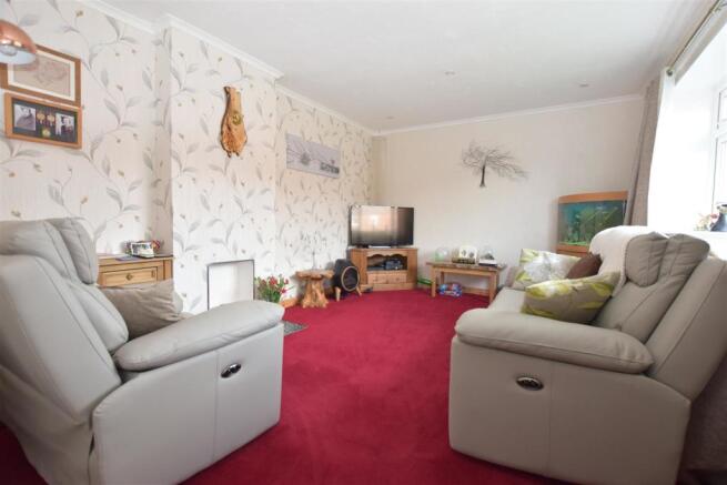 27 Abbey Drive, Ashby