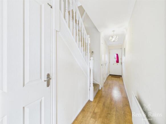 3 bed Terraced for sale Image 8