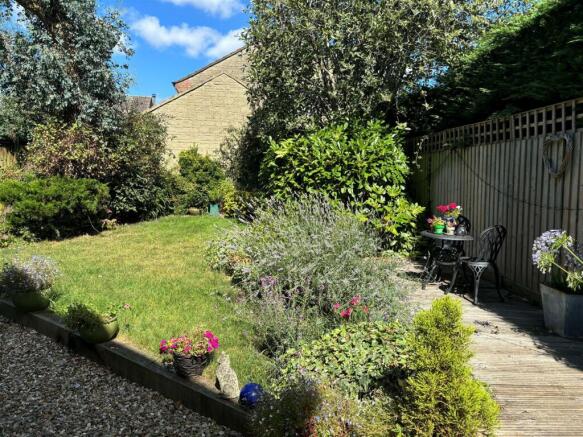 Garden 2.jpg