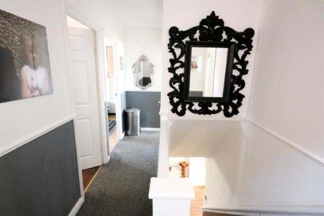 FIRST FLOOR LANDING