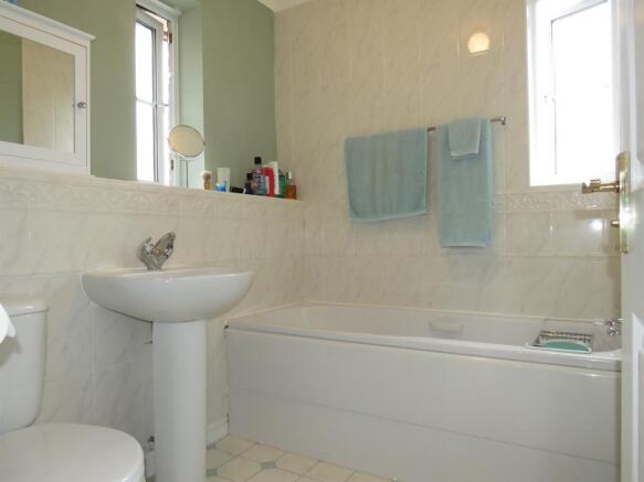 Photo 10