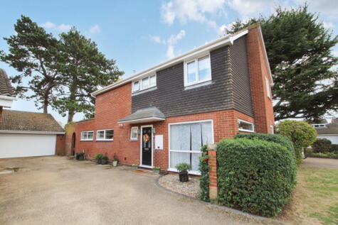 Cedar Gardens, Sandy, Bedfordshire