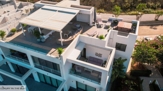 Amazing Resale 2 Bedroom Penthouse in Bastaslar Sun Valley with Sea & Mountain Views, Fully Furnished Image 9999 3