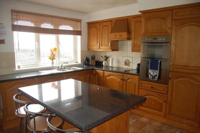 Kitchen: