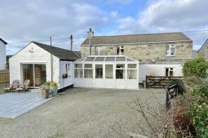 Morwenna Cottage, B3276 Between Treator And Harlyn Bay Road, Windmill, Padstow PL28 8RY