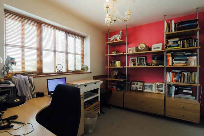 Photo 13