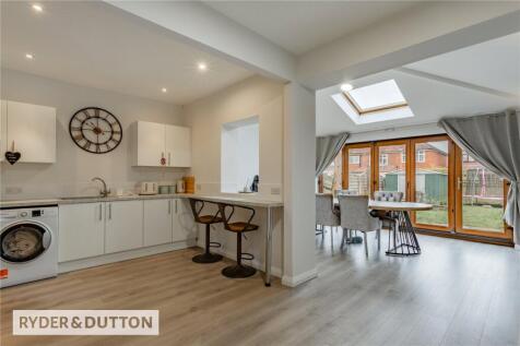 Meadway, Chadderton, Oldham, Greater Manchester, OL9