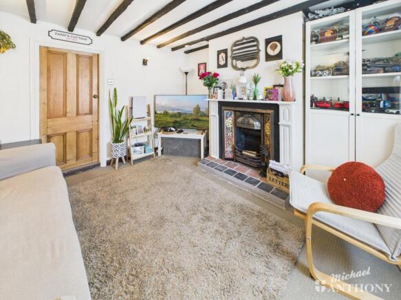 CAM02773G0-PR0364-STILL017