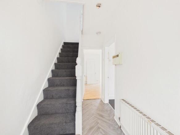 3 bed Semi-Detached for sale Image 7