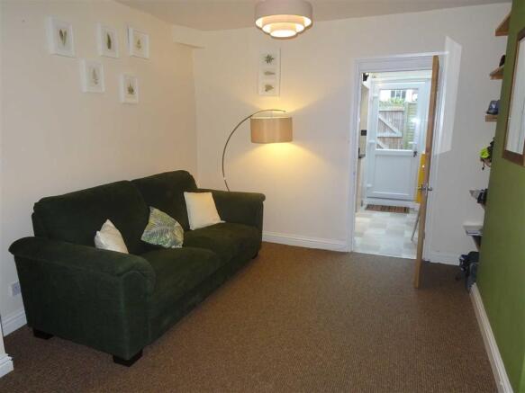Sitting Room Area