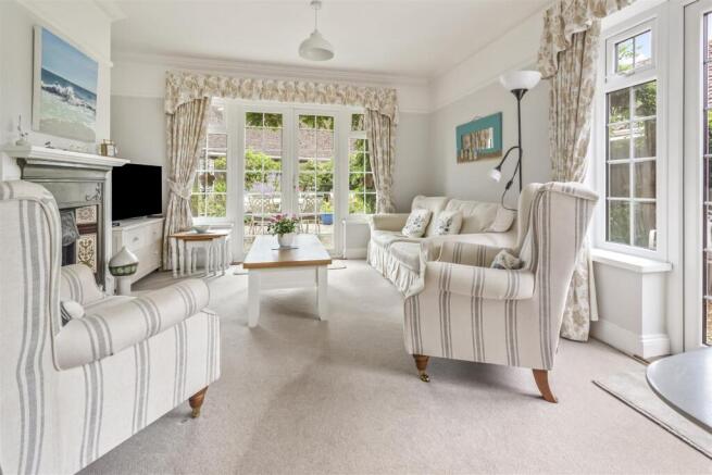 45 Goring Way-013.JPG