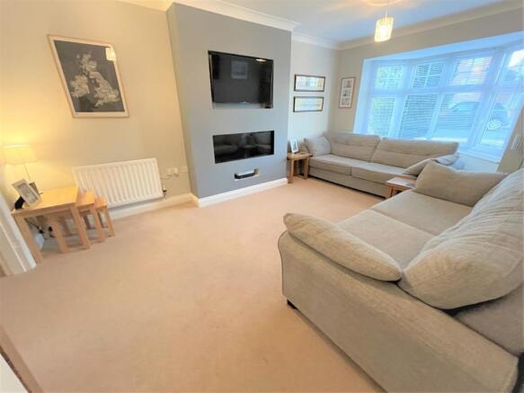SITTING ROOM