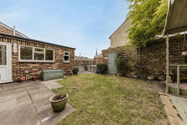 Rear Garden (1)