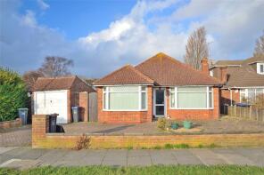 55, Barfield Park, Lancing BN15 9DF