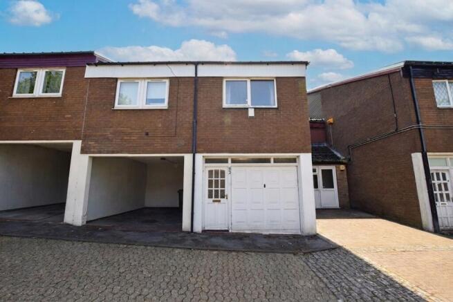 Stainton Drive, Gateshead, NE10 – další