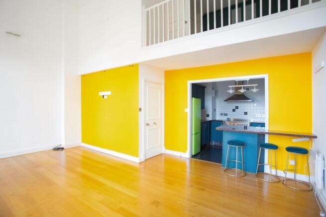 Flat 12 296728 (7)