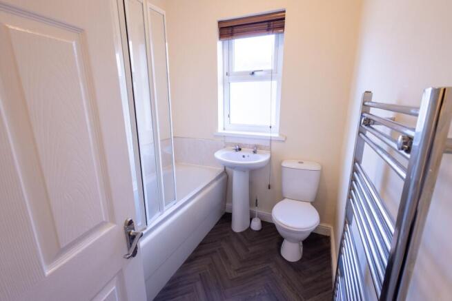 1 bed Terraced to rent Image 7