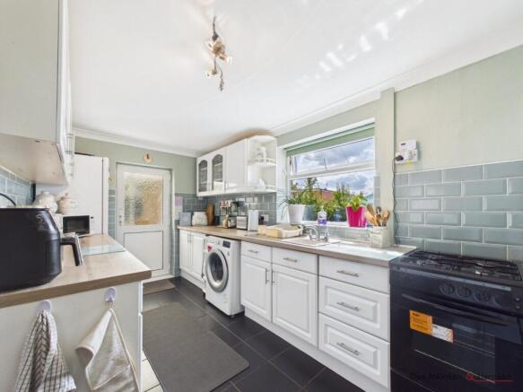 3 bed End of Terrace for sale Image 9