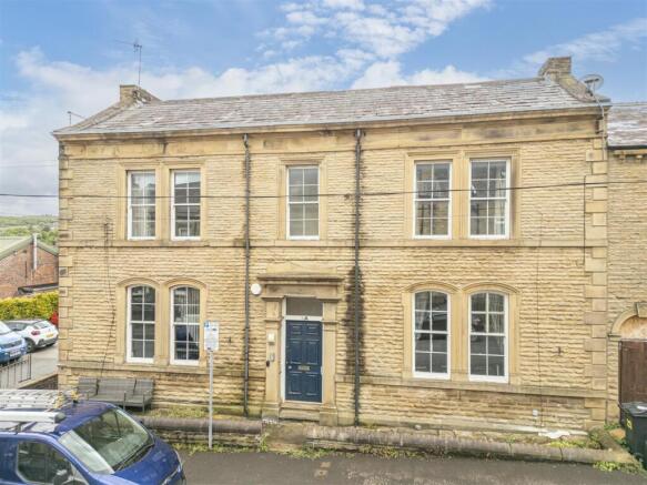 25 - 21A Catherine Street HX5 0EZ.jpg