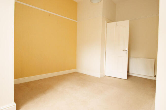 2 bed Ground Flat for sale Image 6