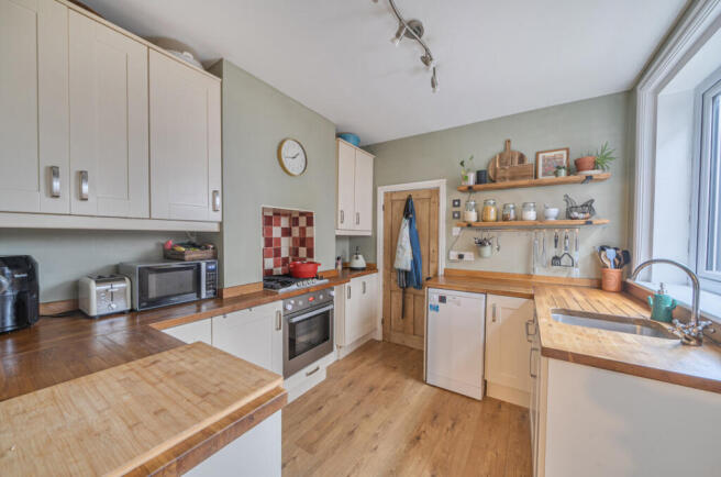 1382989-16-69249a...