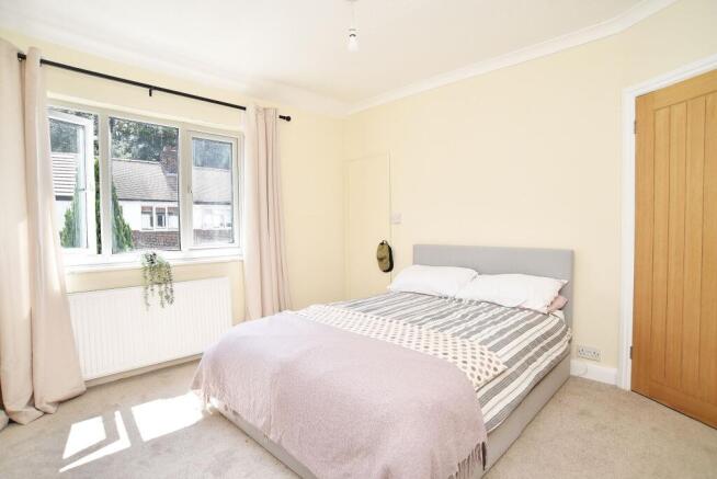 2 bed Terraced for sale Image 5