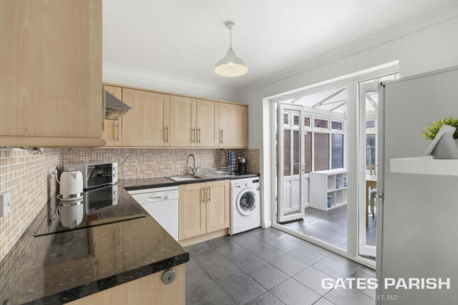 Kerry Close, Upminster, RM14 photo 4