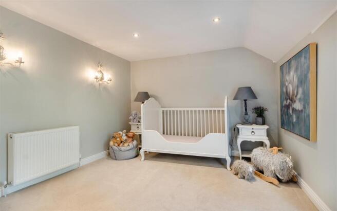 8647023-interior09.jpg