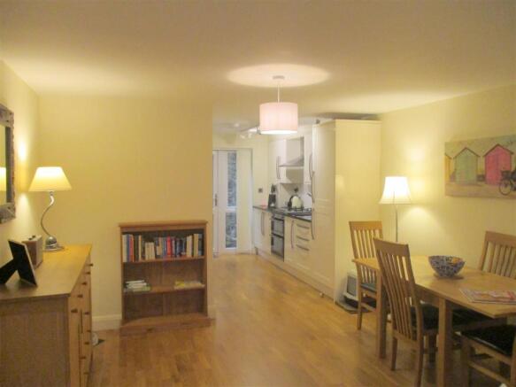 Dining area.jpg