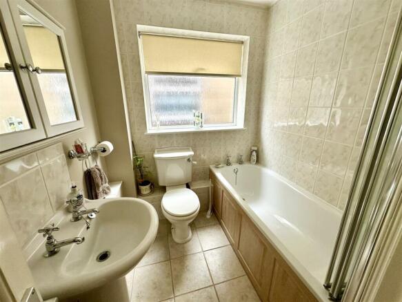 bathroom.JPEG