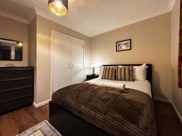 Flat 24, 22 Onedin Point, Ensign Street, London E1 8JT