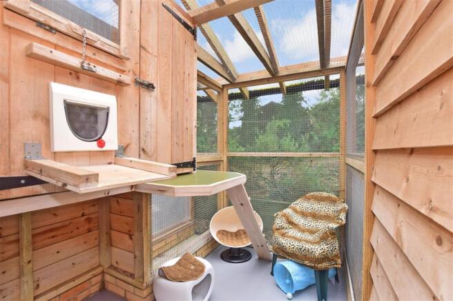 Workshop/Outbuildings