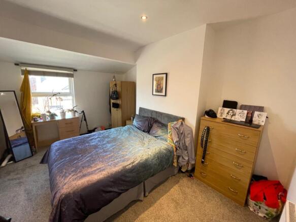 1 bed Flat to rent Image 5
