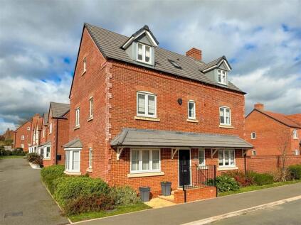 Pineview Drive, Leigh Sinton, Malvern