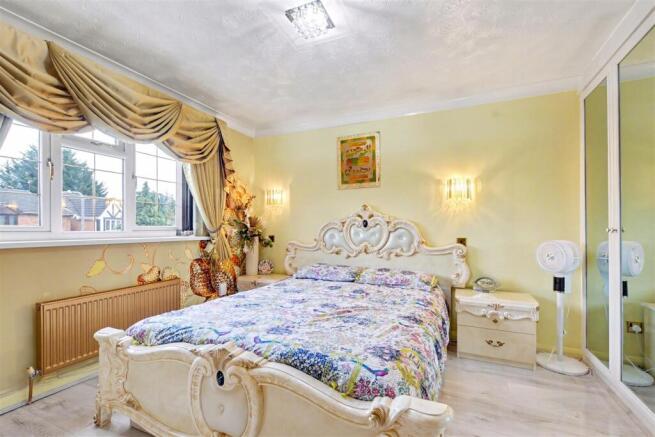 Bedroom One_1.jpeg