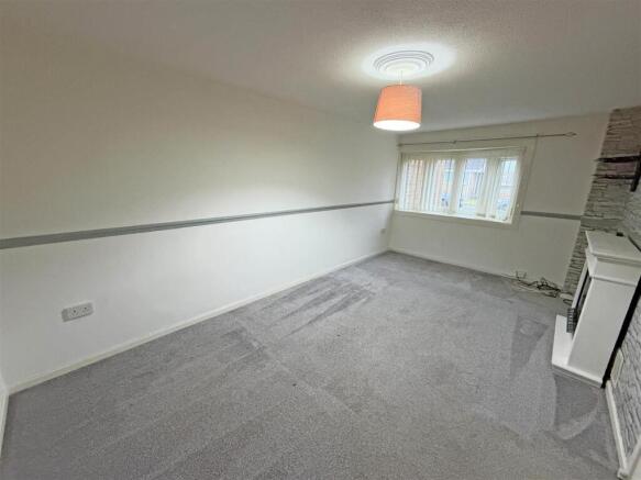 Living room A2.jpg