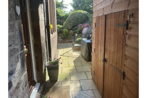 New Heys Drive, Liverpool, L18