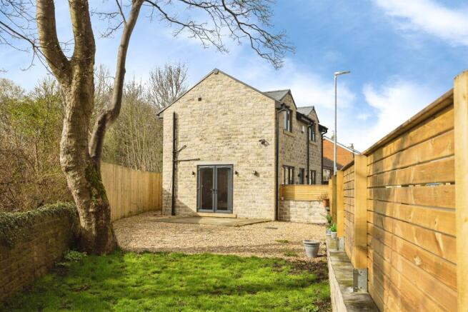 3 bed Detached for sale Image 8