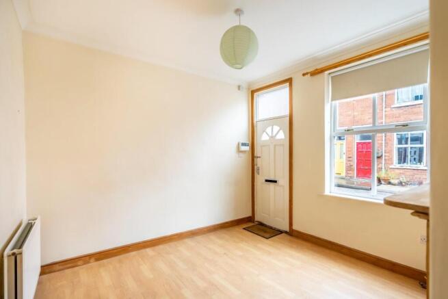 2 bed Terraced for sale Image 3