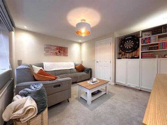 First Floor Lounge 436