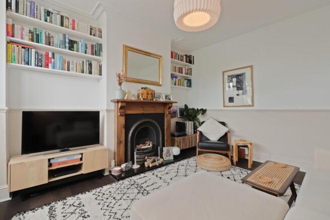 3 bed Terraced for sale Image 9